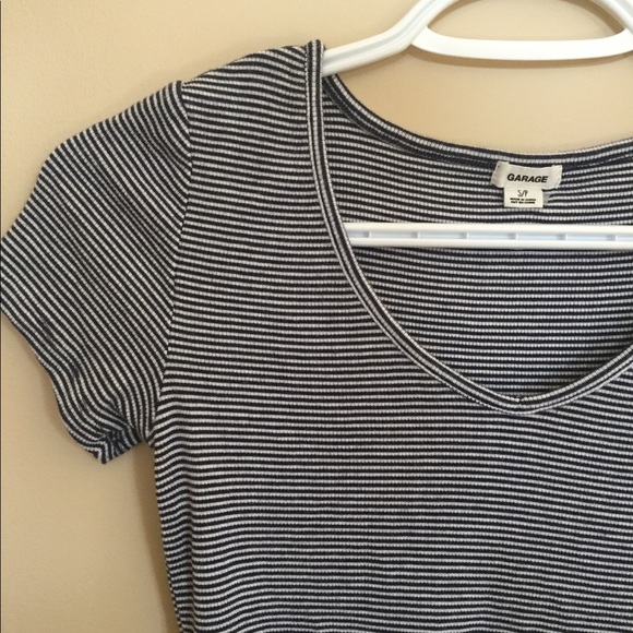 Striped Crop Top - Garage - Picture 3 of 4